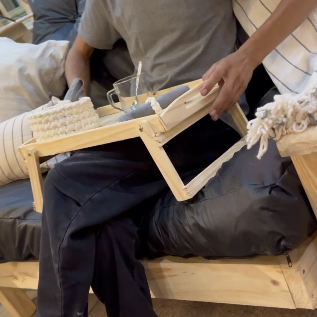 bandeja-desayuno-con-patas