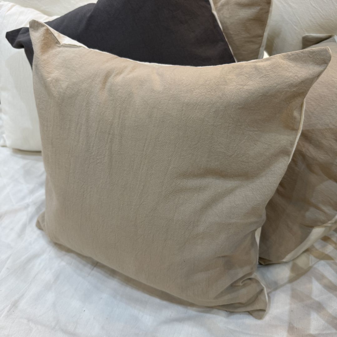 almohadon-deco-liso-40-x-40-3459