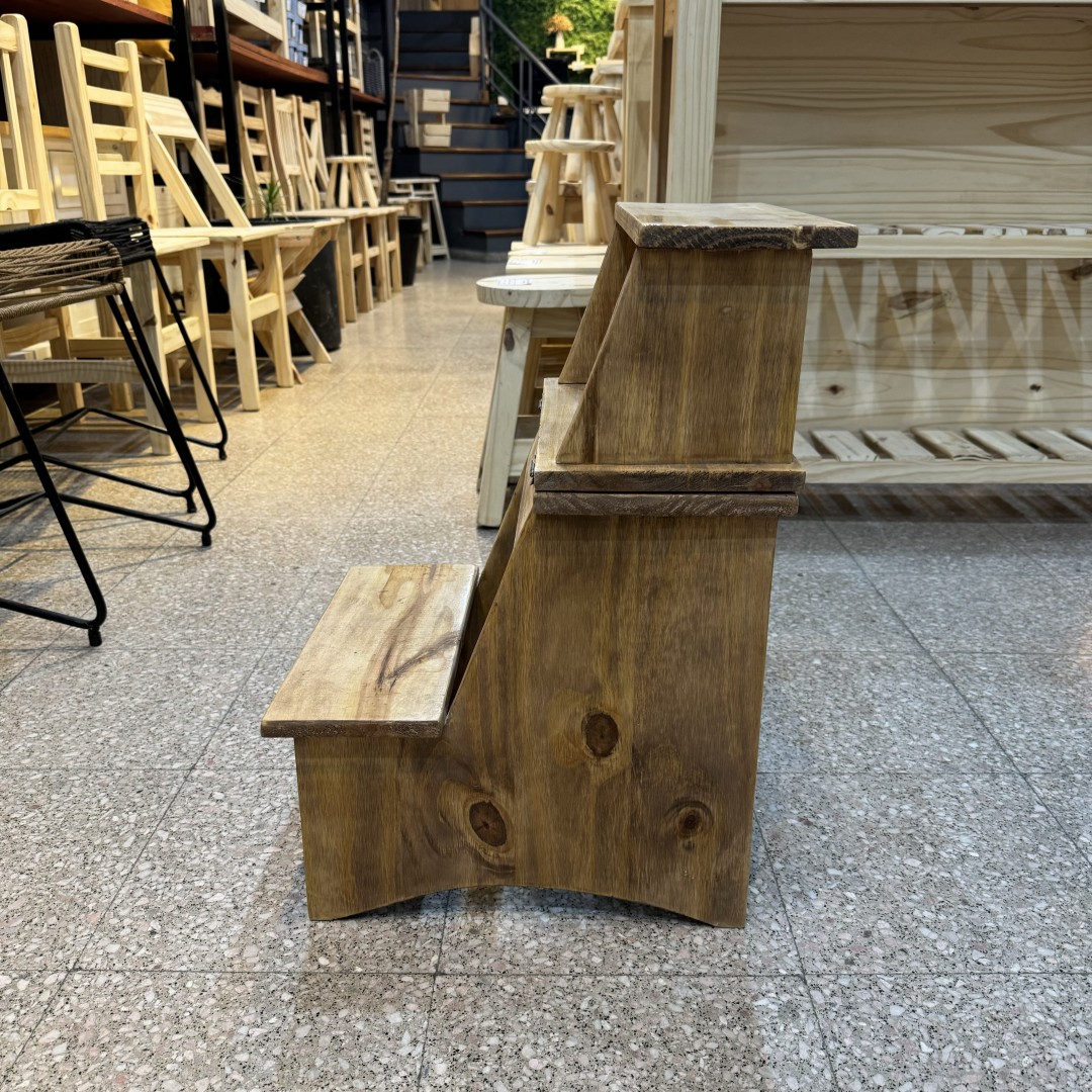 banco-escalera-bajo-tenido-35640