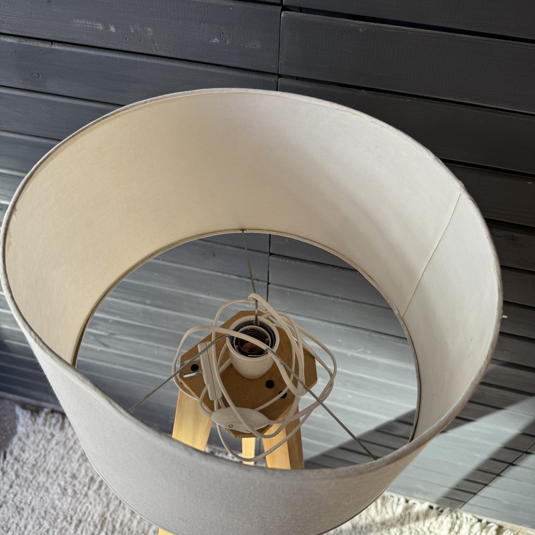 iluminacion-lampara-de-pie-3-patas-35920