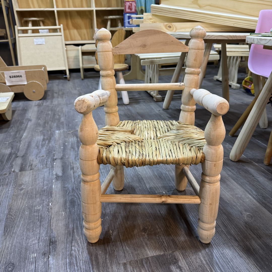 silla-infantil-empajada-con-apoya-brazos-35952