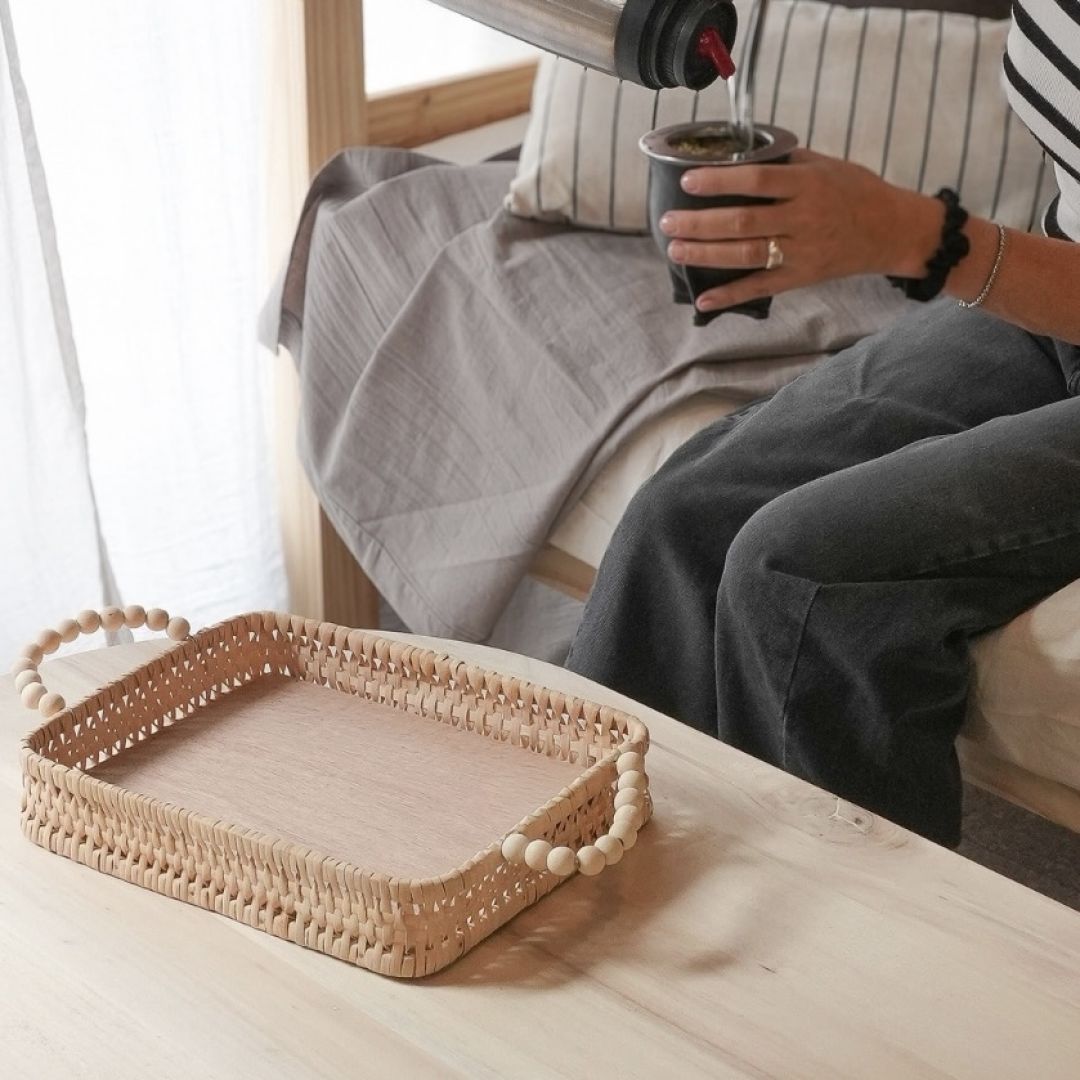 bandeja-ratan-manija-bolitas-poppy-rectangular-l-36090