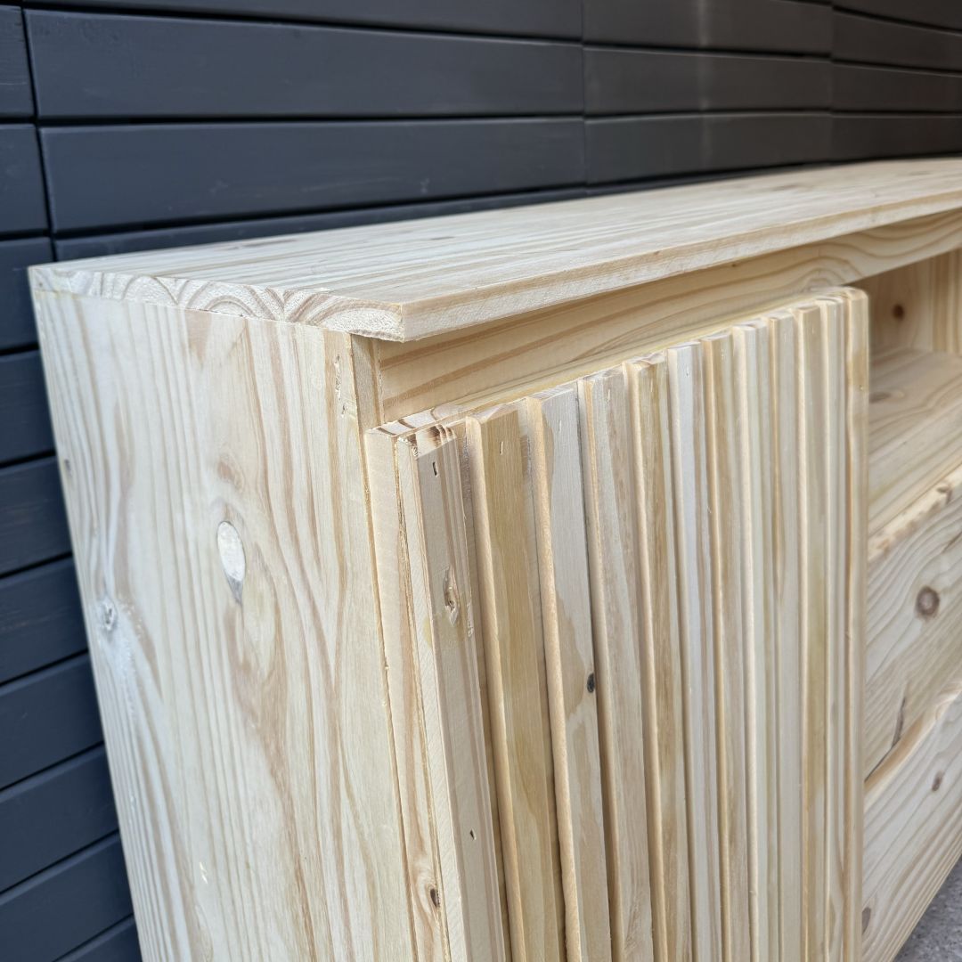 baiut-varillado-2-puertas-2-cajones-y-hueco-140-3689