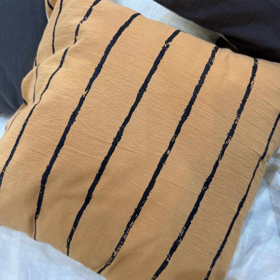 almohadon-deco-rayado-50-x-50-3939